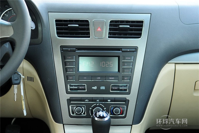 2012款 1.8L 手動舒適版