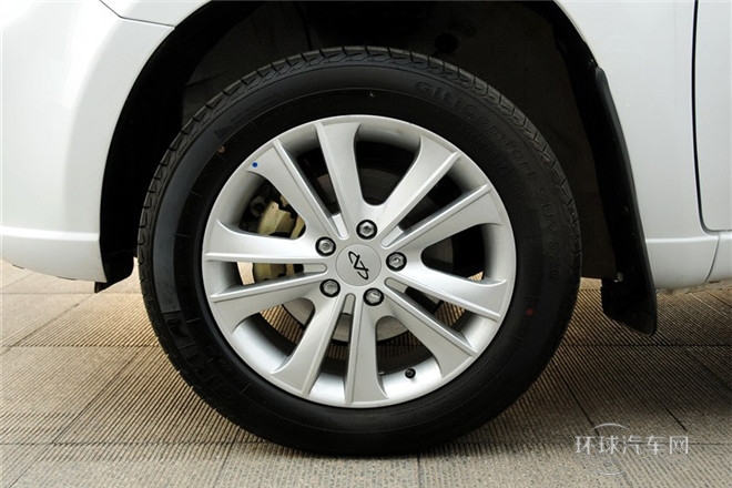 2012款 精英版 改款 1.6L CVT舒適型DVVT