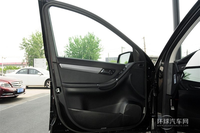 2014款R320 4MATIC商務版