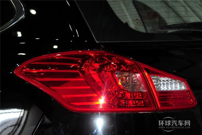 2014款 2.0L 手動家享版