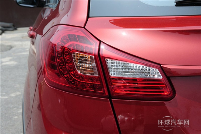 2014款 2.0L 手動(dòng)家悅版