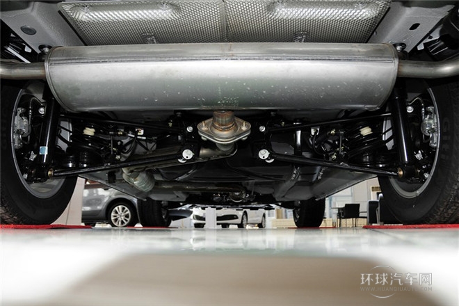 2014款 2.0L 手動家尊版