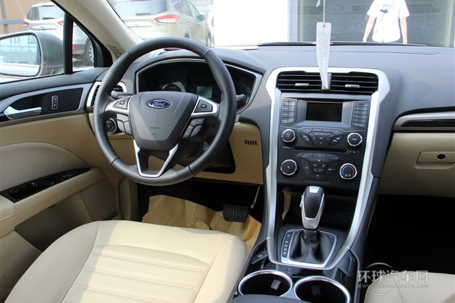 2013款 1.5L GTDi180舒適型