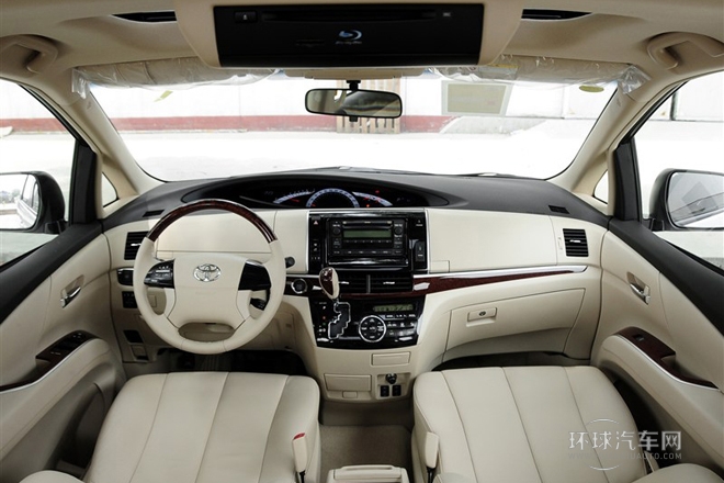 2012款 2.4 7人座標準版