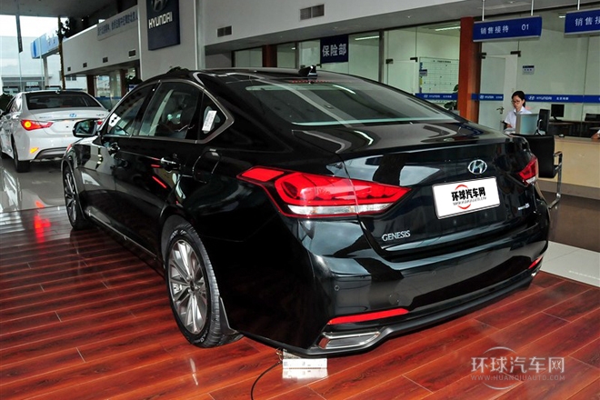 2015款 3.0 GDi 四驅豪華版