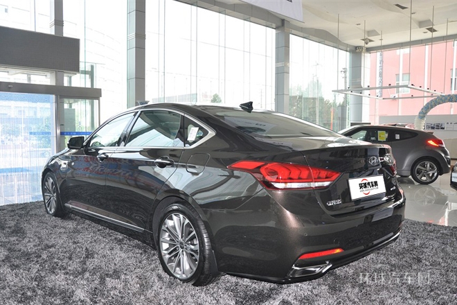 2015款 3.0 GDi 四驅(qū)旗艦版