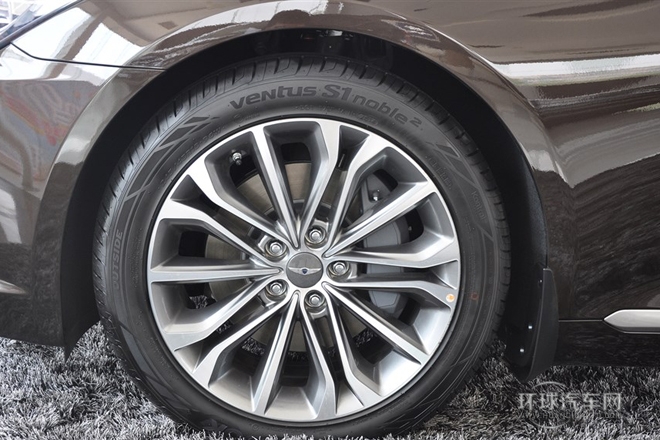 2015款 3.0 GDi 四驅旗艦版