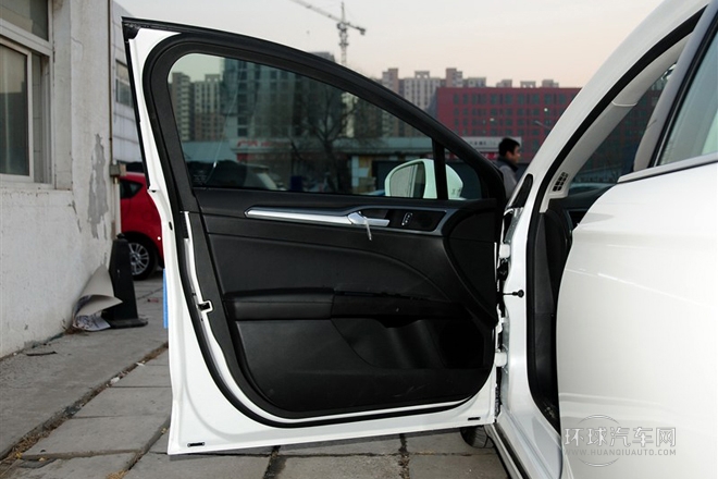 2013款 1.5L GTDi180時尚型