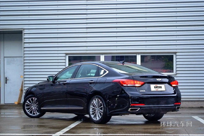 2015款 3.3 GDi 兩驅豪華版