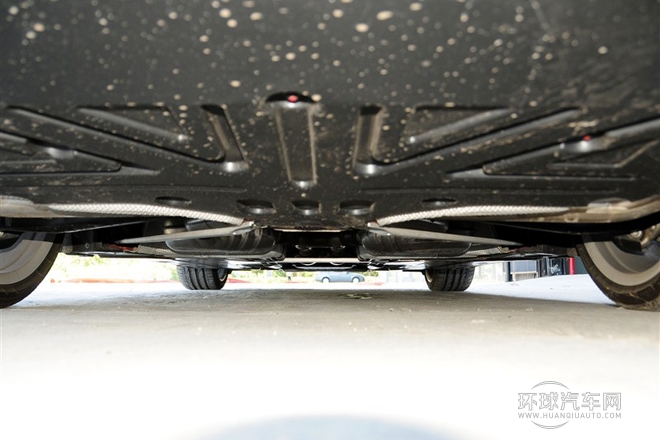 2013款350豪華運動版