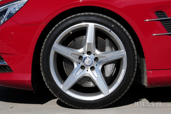 2013款350豪華運動版