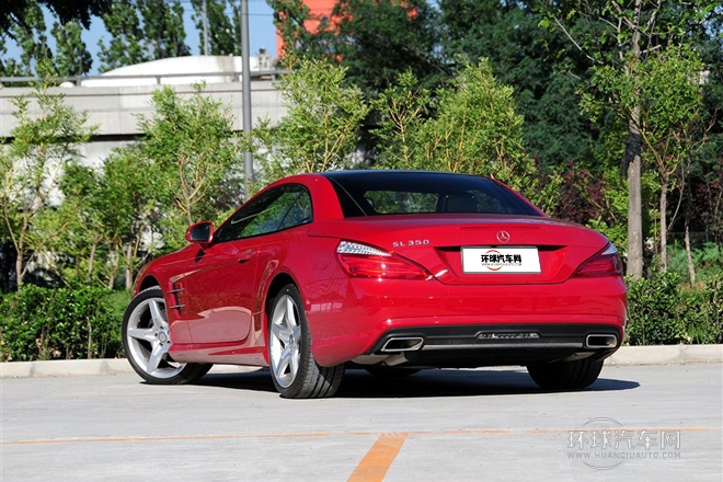 2013款350豪華運動版