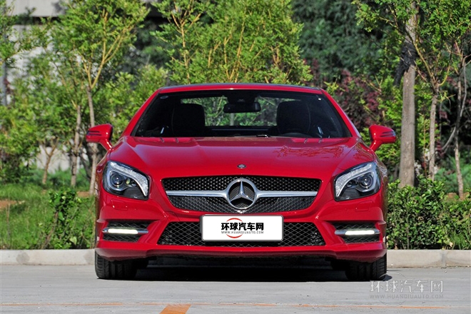 2013款350豪華運動版