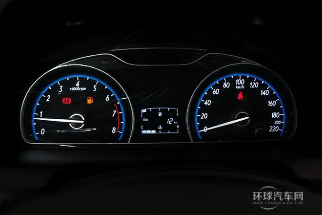 2014款1.5L手動   標準型