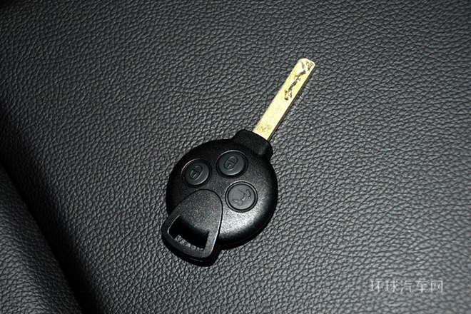 2014款 1.0 MHD 硬頂城市光波激情版