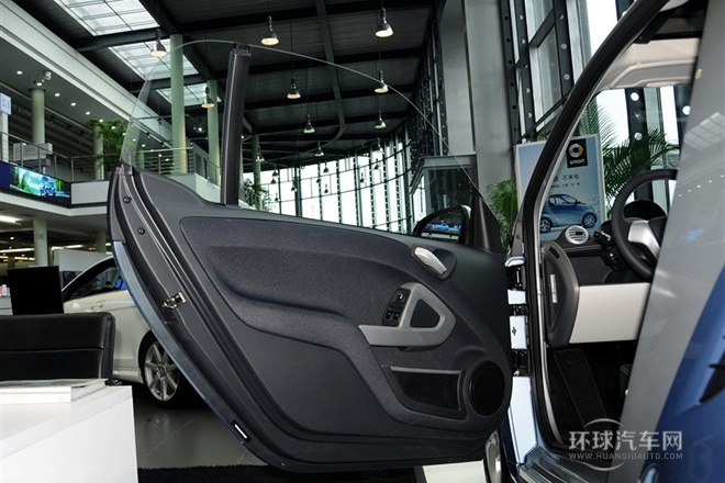 2014款 1.0 MHD 硬頂城市光波激情版