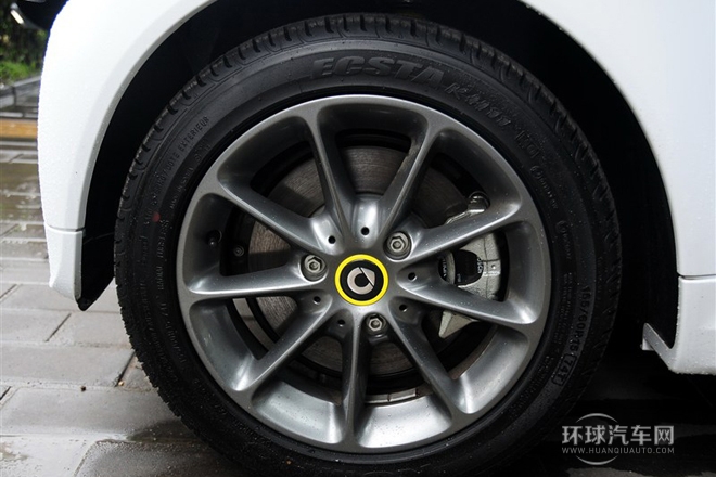 2014款 1.0 MHD 硬頂BoConcept特別版