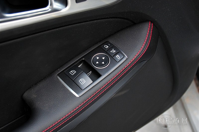 2011款SLK200豪華運動版