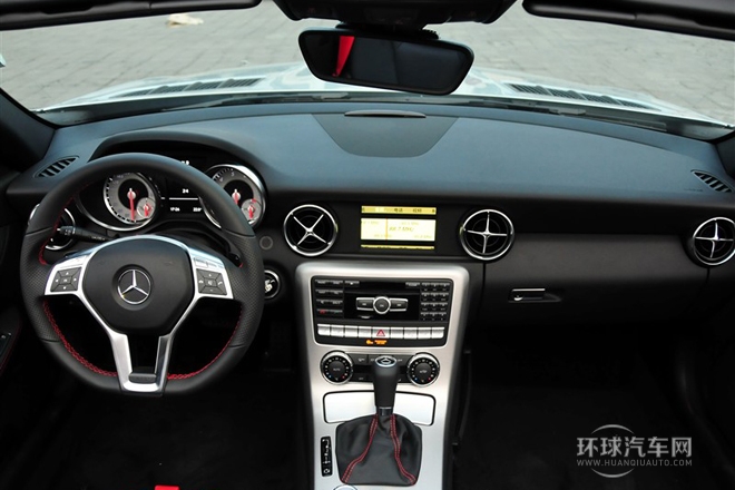 2011款SLK200豪華運動版
