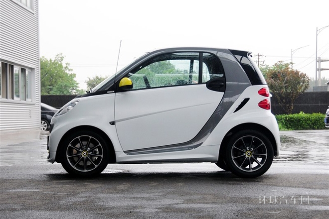 2014款 1.0 MHD 硬頂BoConcept特別版