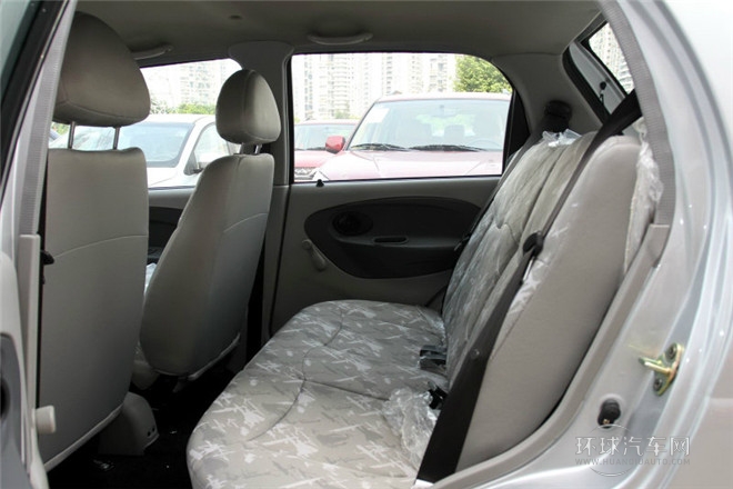 2012款 0.8L 手動暑期限量版