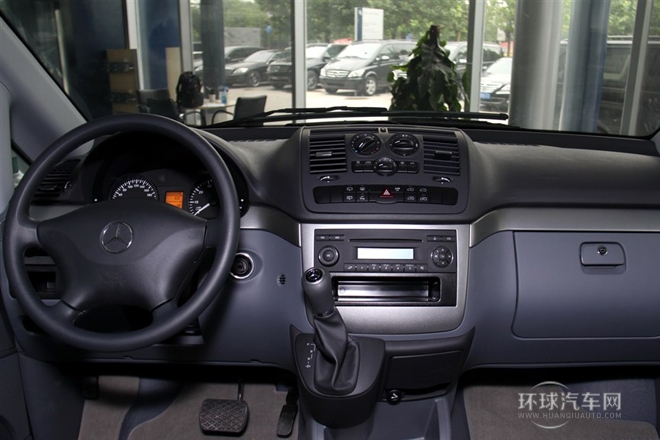 2010款 VITO 3.2 加長型