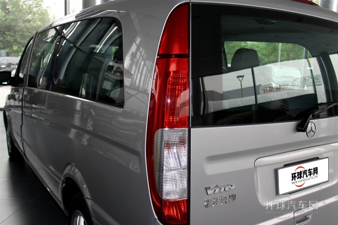 2010款 VITO 3.2 加長型