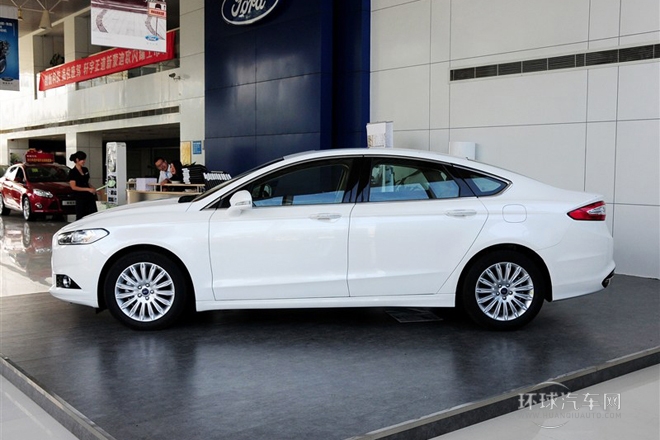 2013款 2.0L GTDi200時尚型