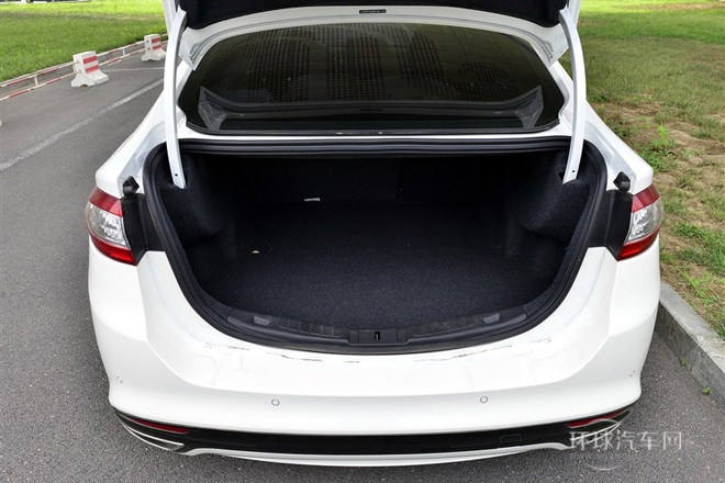 2013款 2.0L GTDi200豪華型