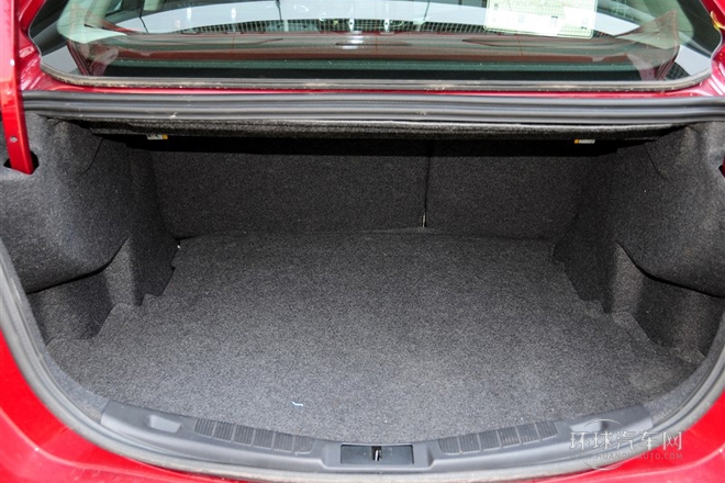 2013款 2.0L GTDi240豪華運動型