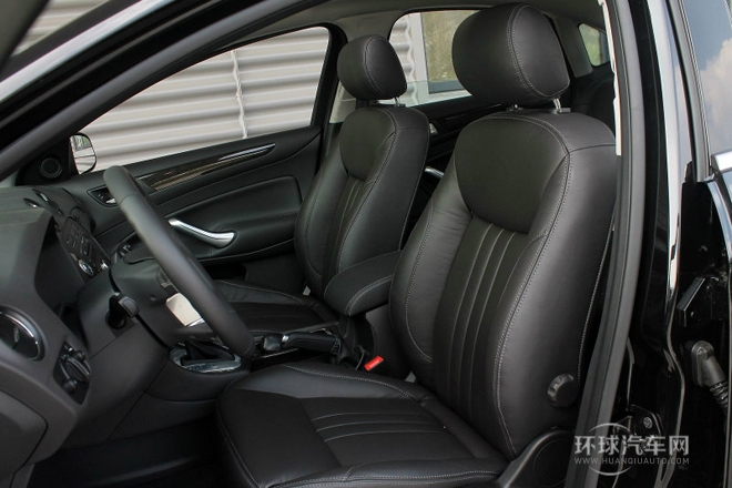 2013款 2.3L 豪華型