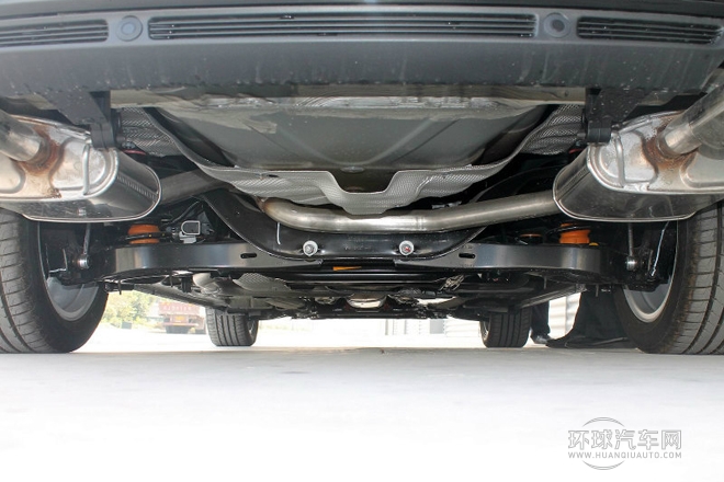 2013款 2.3L 豪華型