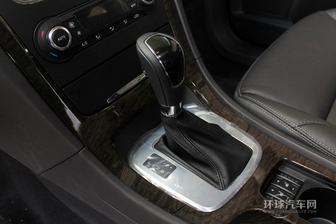 2013款 2.3L 豪華型