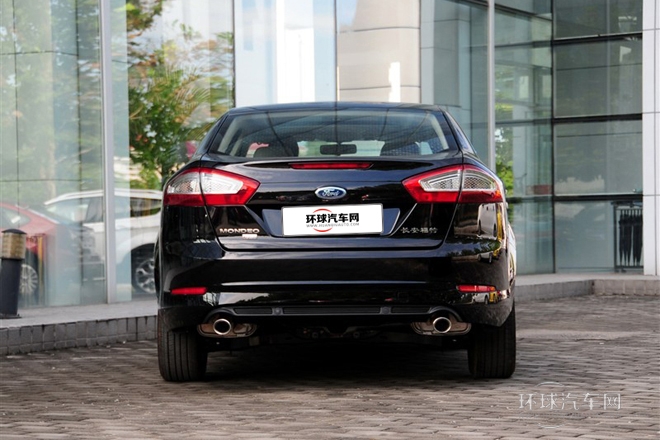 2013款 2.3L 時(shí)尚型