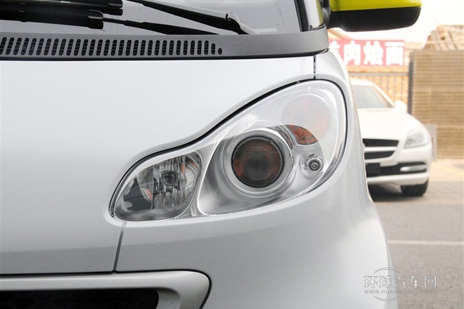 2014款 1.0 MHD 敞篷BoConcept特別版