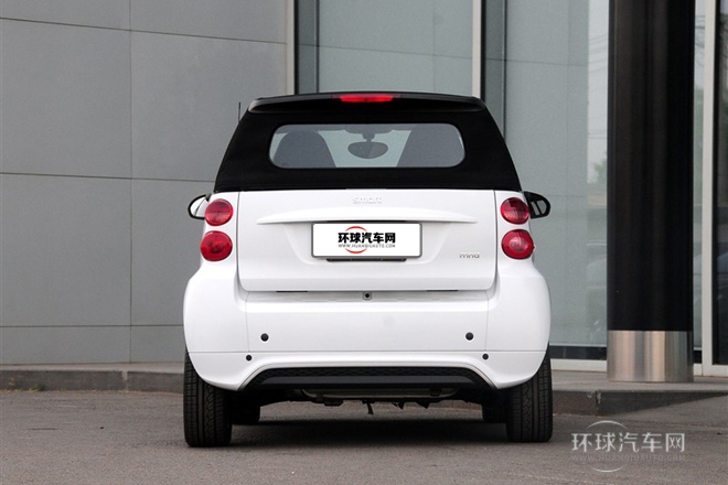 2014款 1.0 MHD 敞篷BoConcept特別版