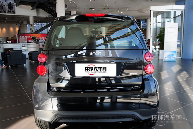 2014款 1.0 MHD 硬頂新年特別版