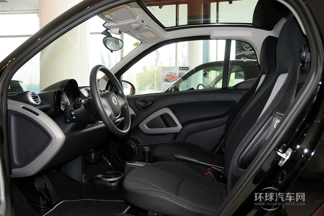 2013款 1.0 MHD 硬頂巧克力特別版