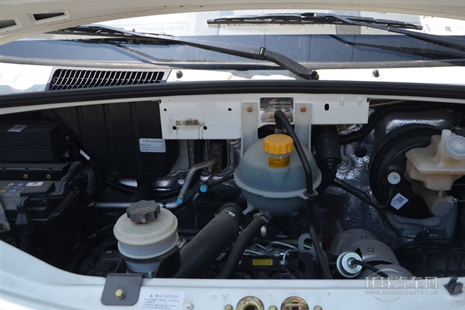 2014款 3.0T廂貨車短軸中頂ZD30