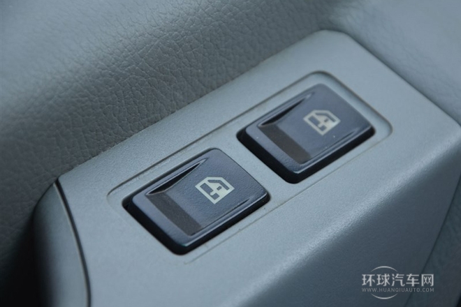 2014款 3.0T廂貨車短軸中頂ZD30