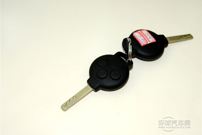 2013款 1.0T 硬頂激情版