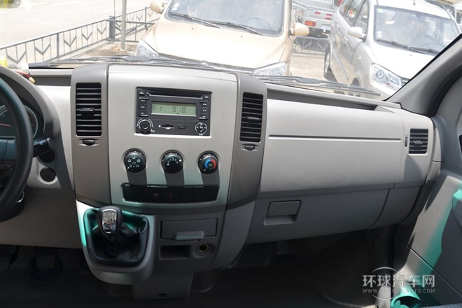 2014款 3.0T領運版短軸中頂ZD30