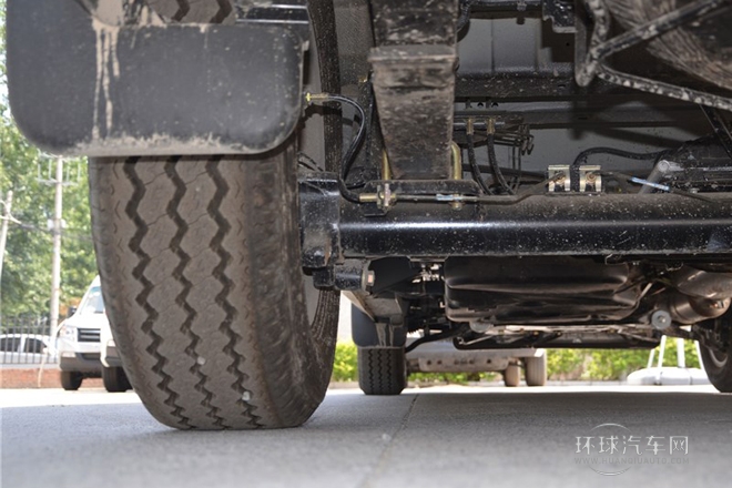 2014款 3.0T領尊版中軸高頂ZD30