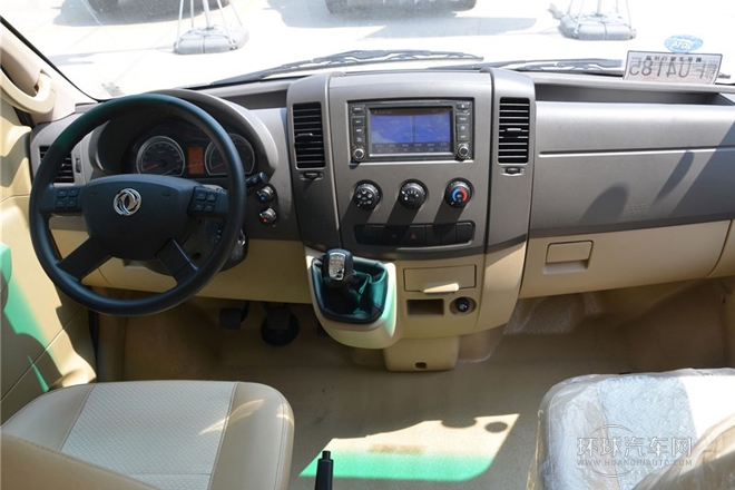 2014款 3.0T領尊版中軸高頂ZD30