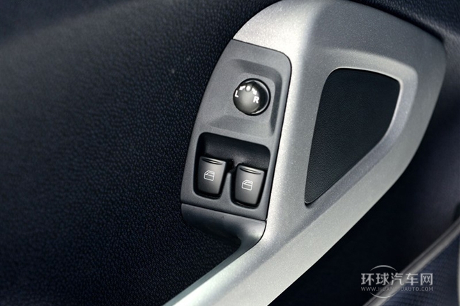 2013款 1.0T 敞篷激情版