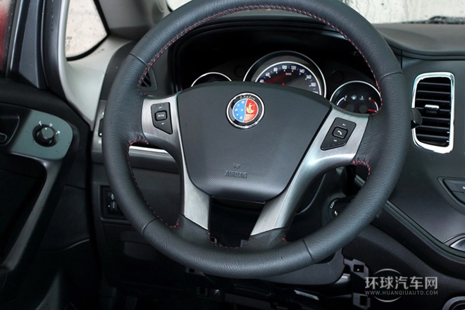 2014款 兩廂 1.5L 手動(dòng)尊貴型