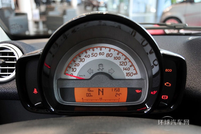 2012款 1.0 MHD 硬頂舒適版