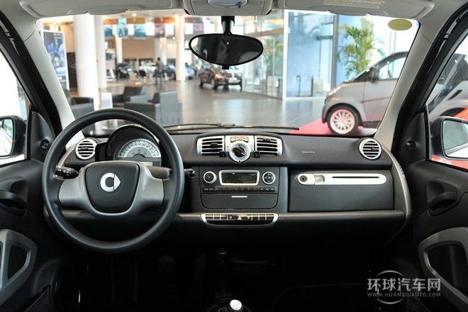 2012款 1.0 MHD 硬頂舒適版