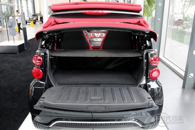 2012款 1.0 MHD 敞篷激情版