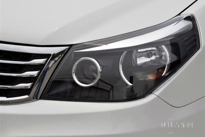 2014款 三廂 1.5L 手動尊貴型